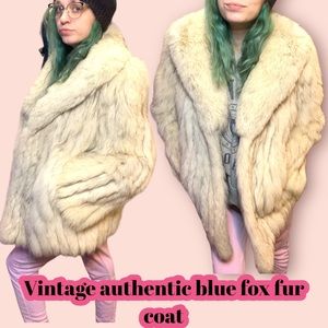 Vintage size large Silver fox fur coat in perfect condition!